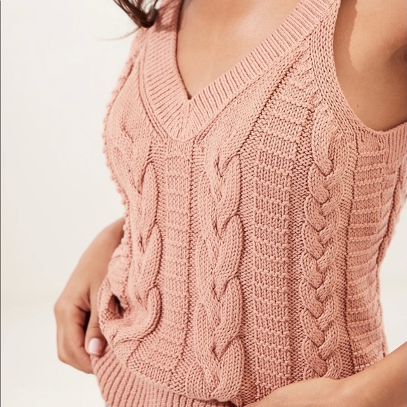 Banana Republic Tops - New! Banana Republic organic cotton cable knit tank